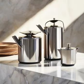 Stainless Steel Moka Pots for Modern Coffee Drinkers