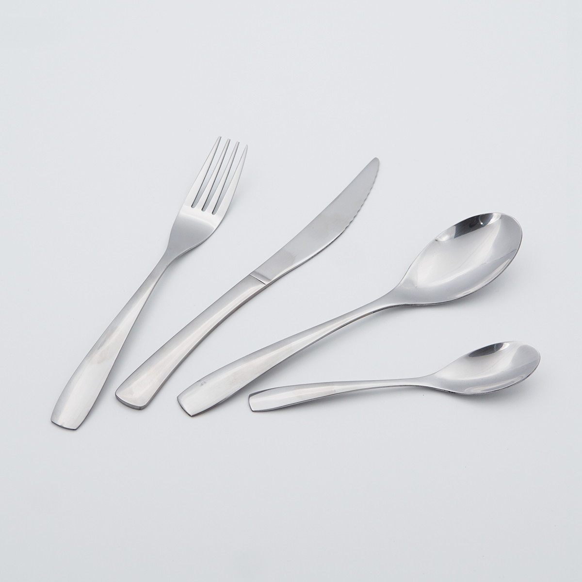 Factory Wholesale Good Quality Cheap Price Silverware Flatware Reusable Cutlery 18/8 Stainless Steel Cutelery Set