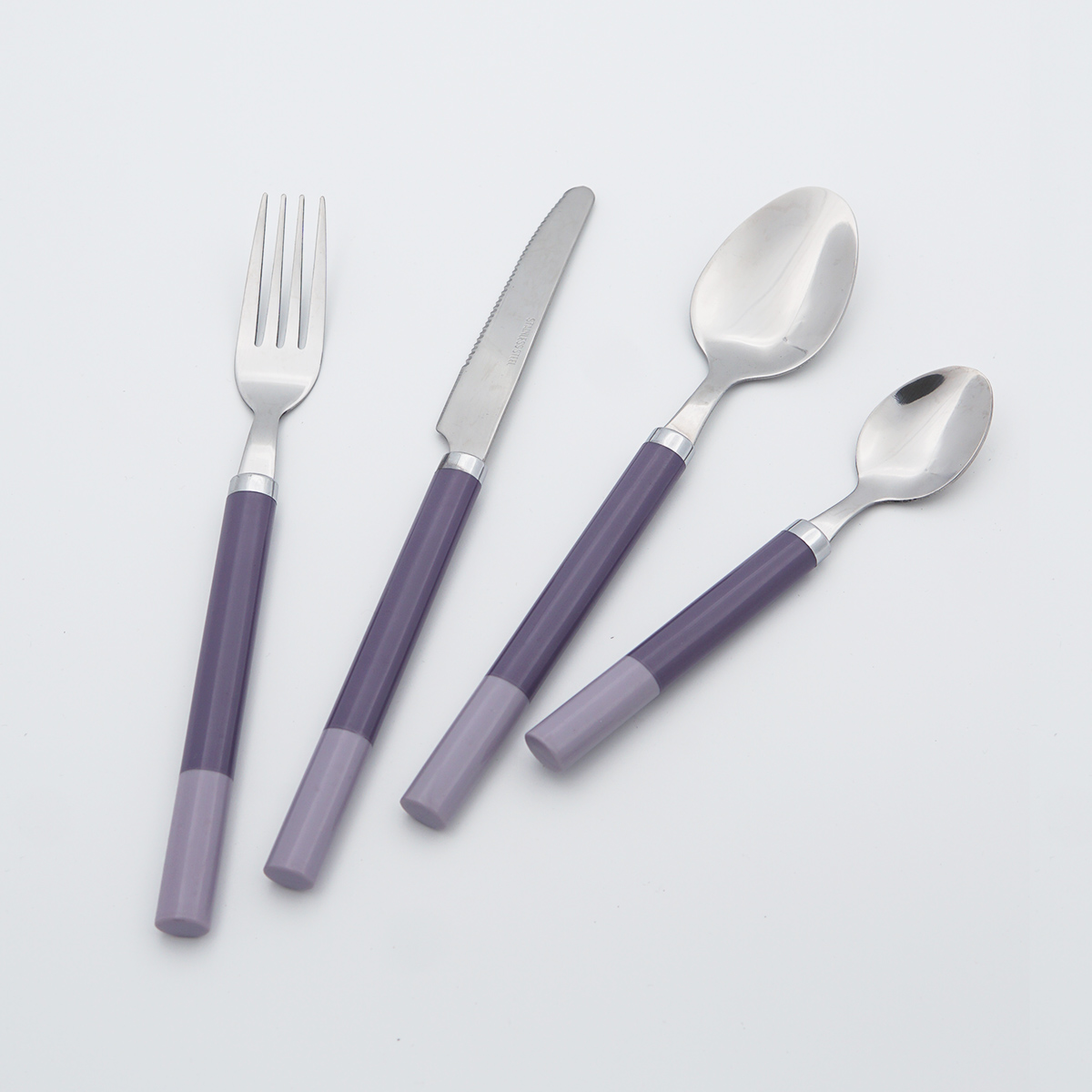 High Quality Mirror Polish Stainless Steel Cutlery Plastic Handle Food Grade Flatware Wholesale Silverware Set