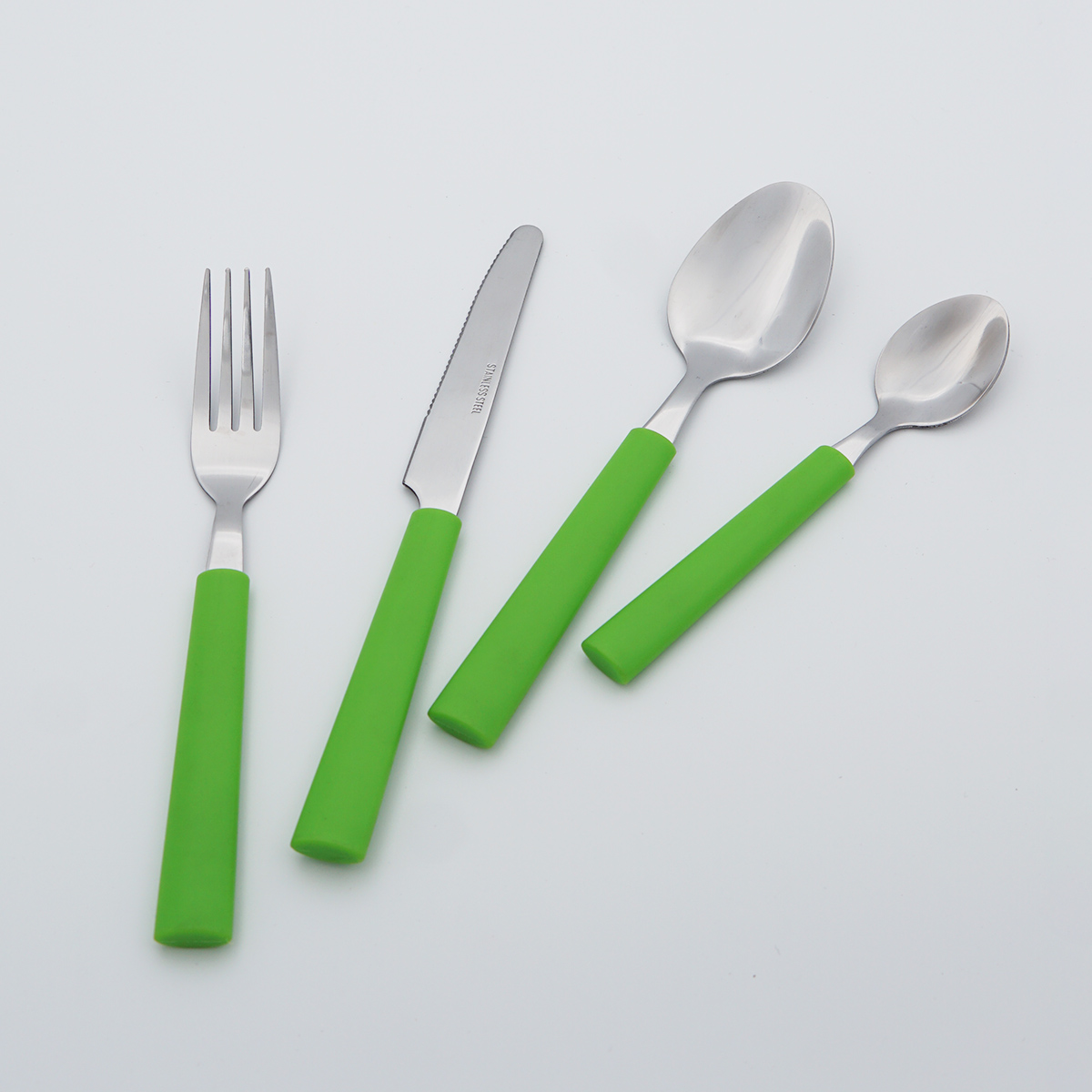 Plastic Handle Stainless Steel Cutlery Mirror Polish Food Grade Flatware Wholesale Silverware Set