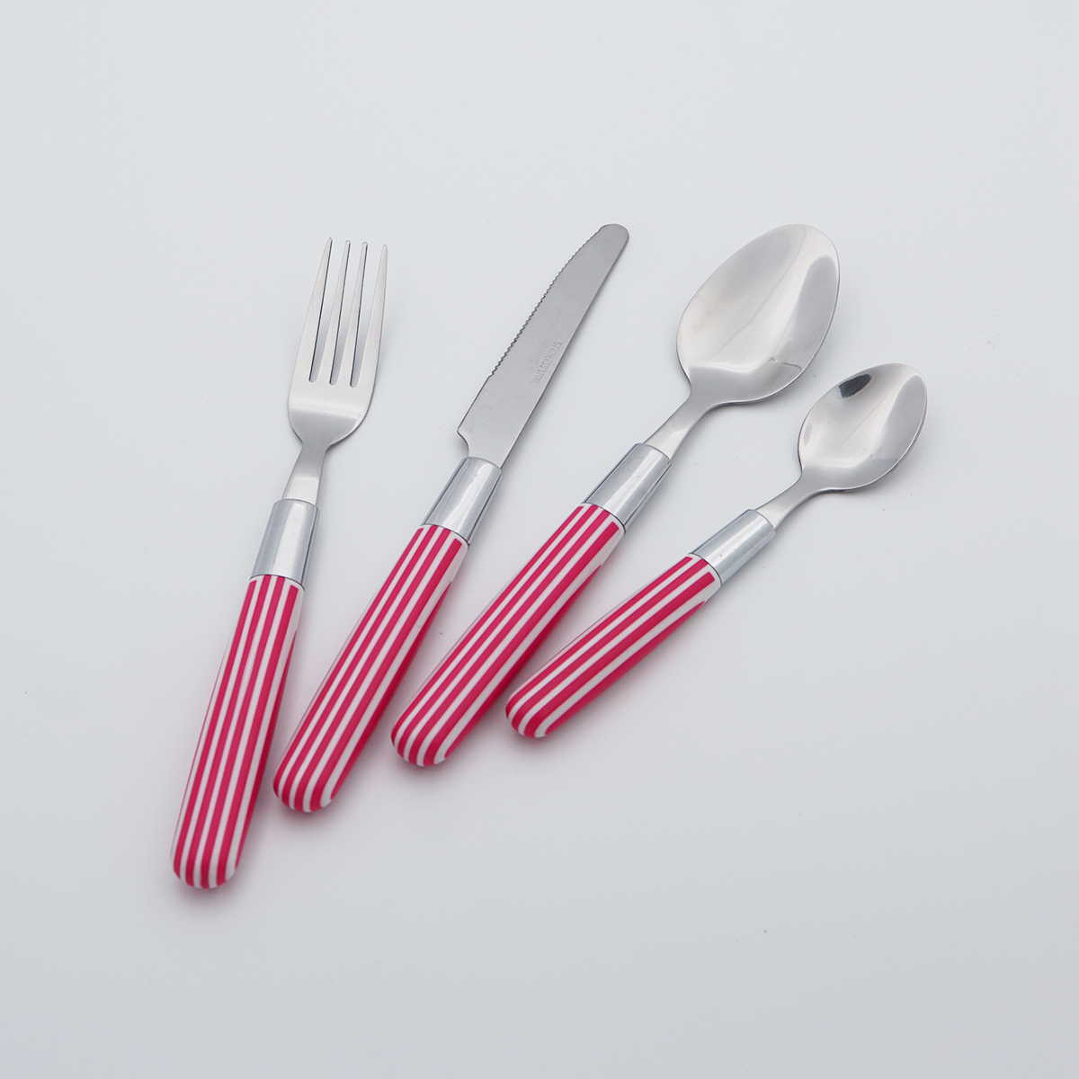 High Quality Stainless Steel Cutlery Mirror Polish Plastic Handle Flatware Wholesale Silverware Set
