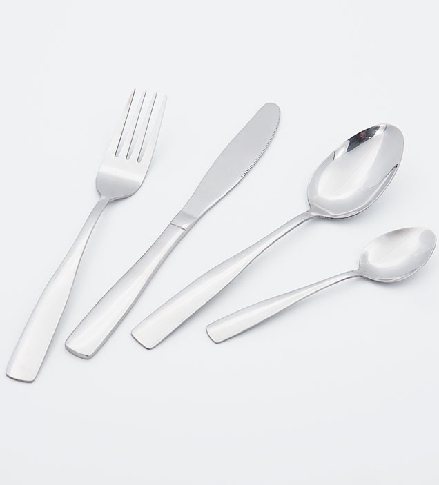 QZQ Reusable Wholesale 18/10 Stainless Steel Cutlery Flatware Set Silverware for Restaurant Hotel
