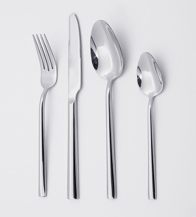 QZQ High Quality Long Handle Korean Flatware Knife Spoon and Fork Set 18/8 Stainless Steel Cutlery Set