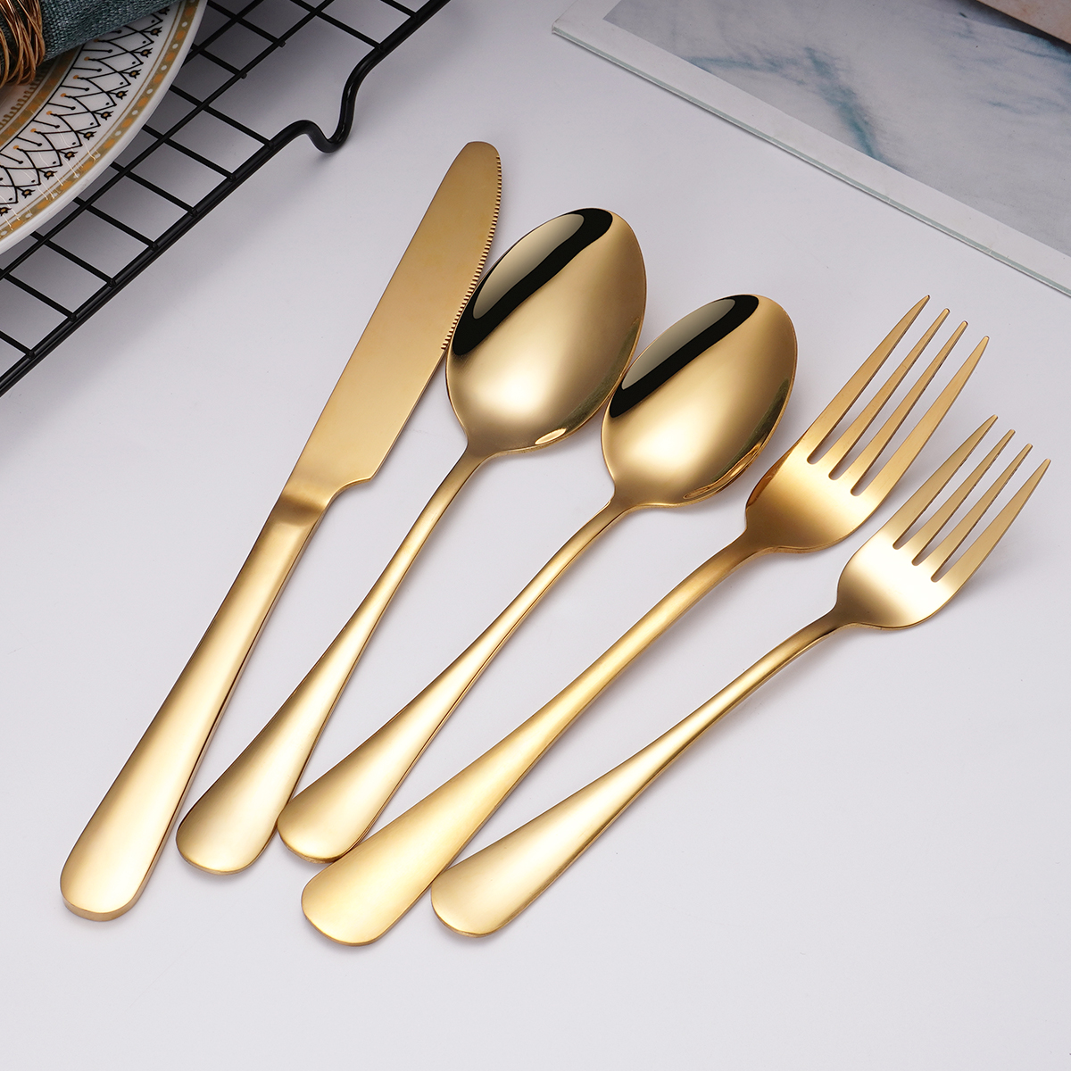 Wholesale Amazon Hot Gold Flatware Restaurant Shiny Stainless Steel Cutlery Set